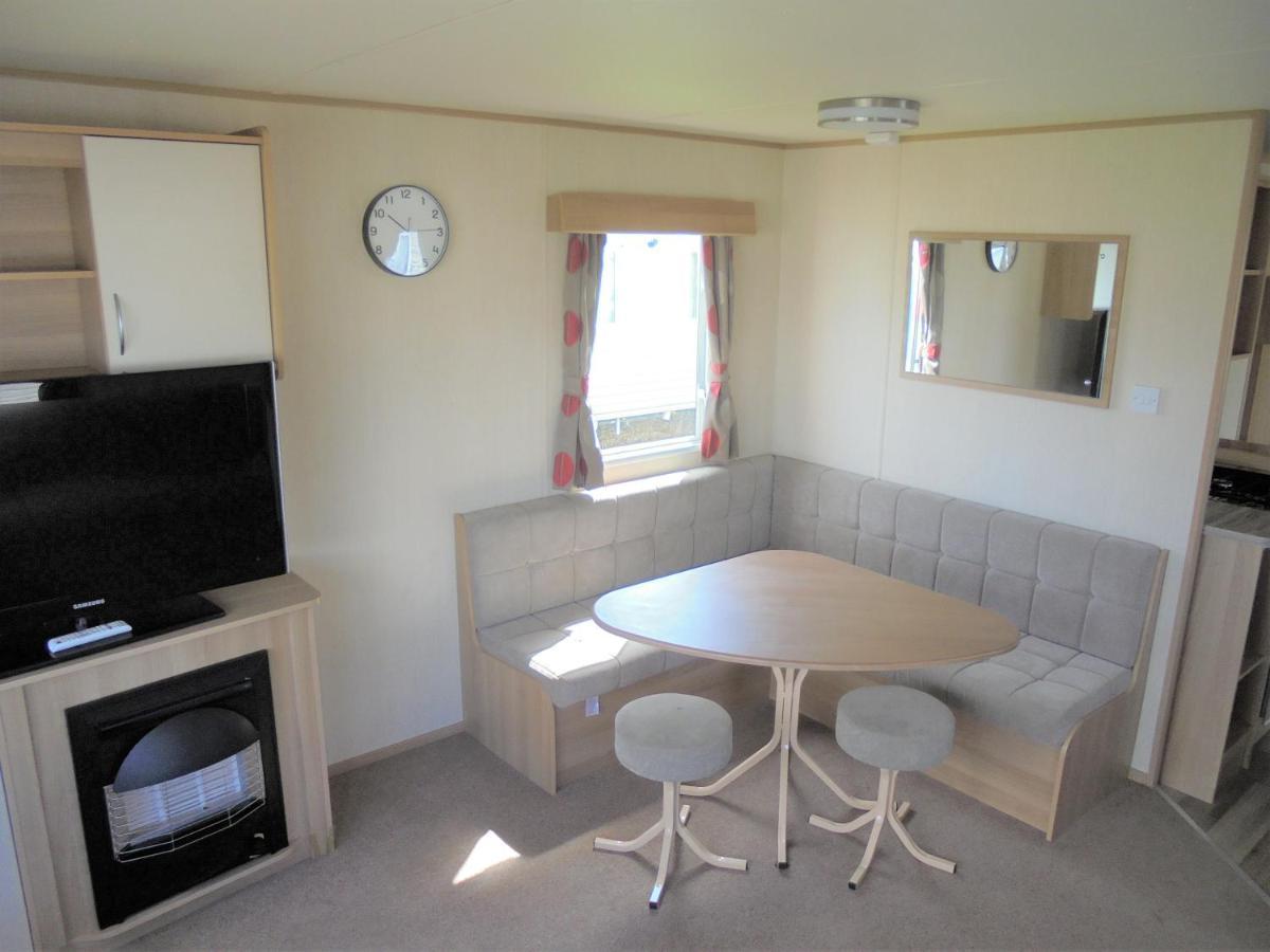 Kingfisher : Horizon Ii:- 8 Berth, Close To Site Entrance Ingoldmells Bagian luar foto