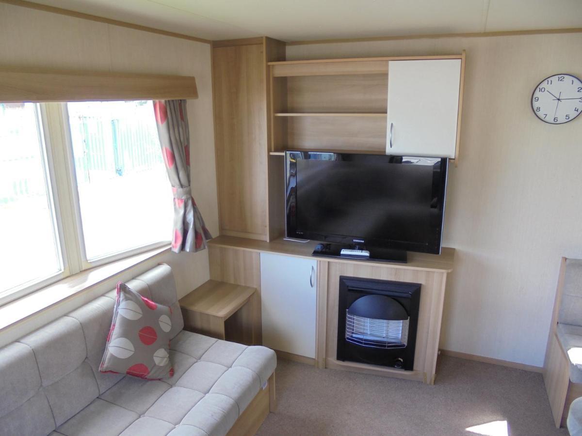Kingfisher : Horizon Ii:- 8 Berth, Close To Site Entrance Ingoldmells Bagian luar foto
